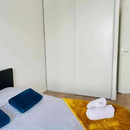 Standing / 2 Chambres / Terrasse 아파트 *